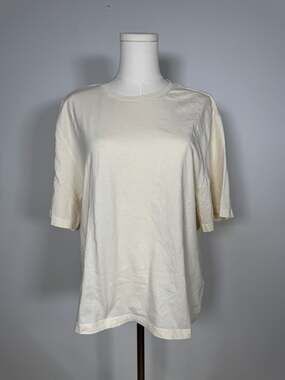 Skall Studio Embroidered Shell Logo Cream T-Shirt